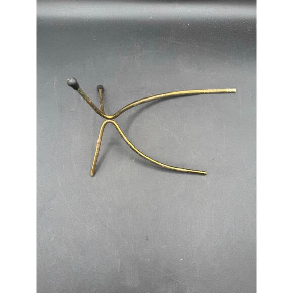 Vintage Wrought Iron Tripod Plant Stand Plant Holder w/ Hairpin Legs - Picture 6 of 8